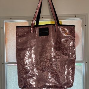 Victoria’s Secret tote